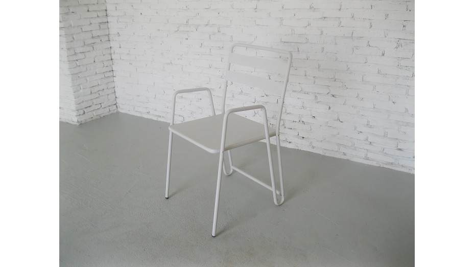 Lot de 2 chaises modernes m&eacute;tal Blanc BMI